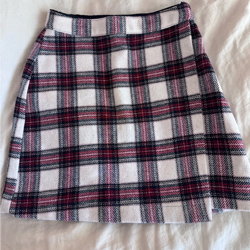 Abercrombie & Fitch plaid skirt